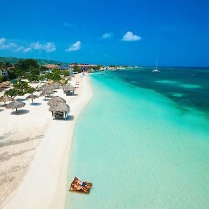 Sandals Montego Bay All Inclusive - Couples Only (Adults Only)